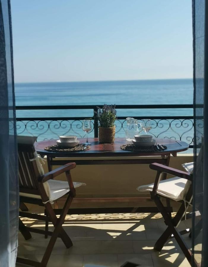 Glyfada New Era Home 31 Menigos Resort Apartments Eksteriør bilde